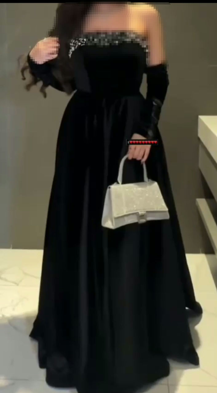 فستان سهرة طويل باللون الأسود يجنن افخم فساتين السعودية