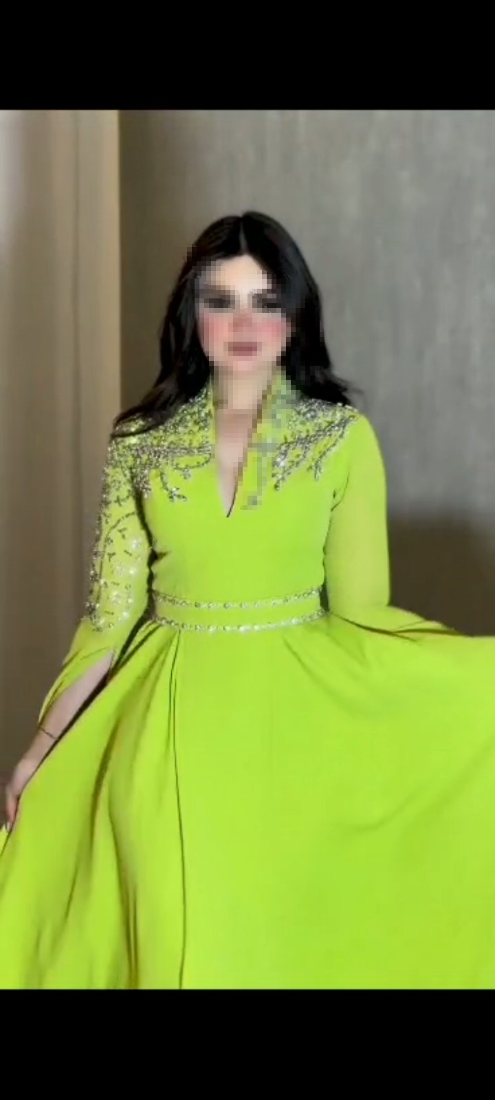 فستان سهرة طويل باللون الأخضر اجمل فساتين الرياض