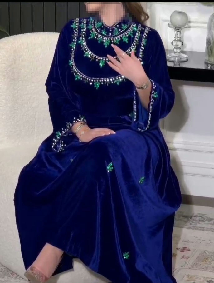 فستان سهرة طويل باللون الزهري أنيق أجمل فساتين السعودية